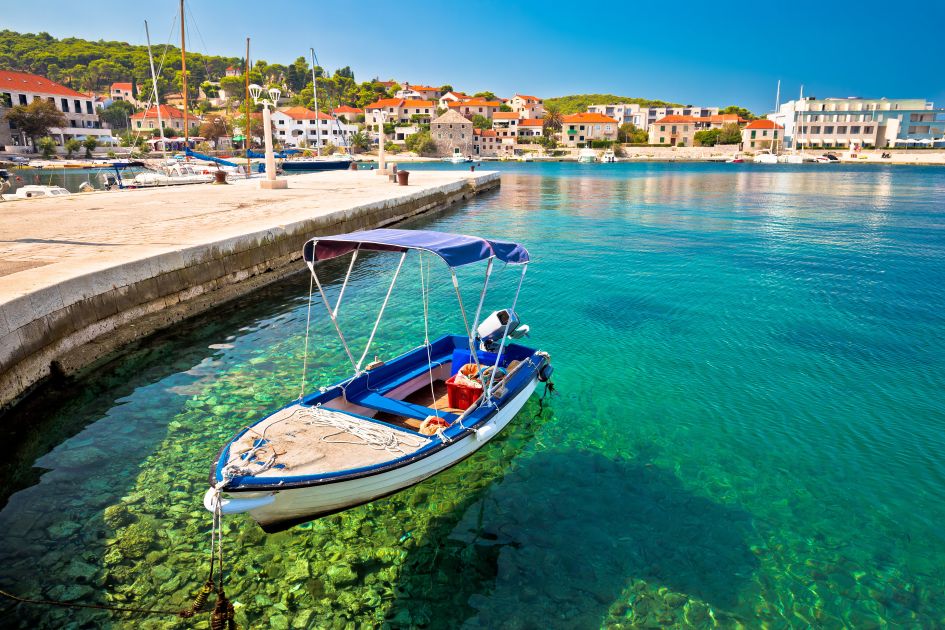 postira-brac-sailing-guide.jpg