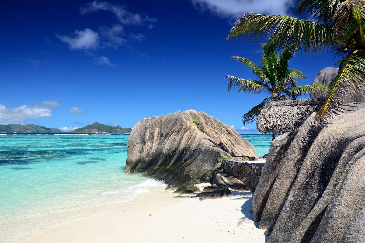 seychelles-yacht-charter.jpg