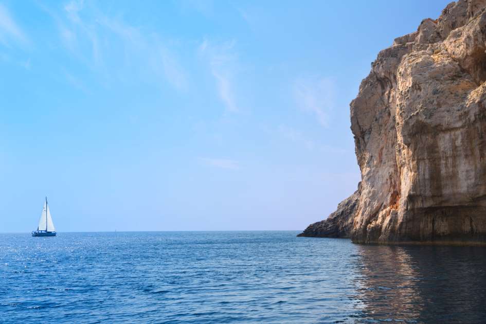 mana-island-national-park-kornati-sailing-croatia.jpg