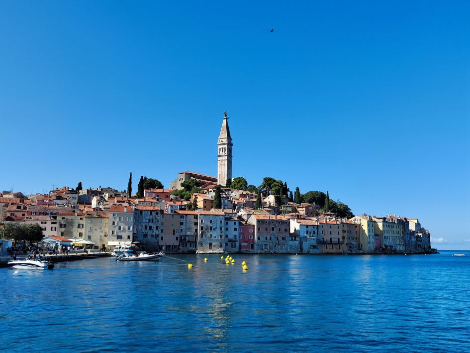 rovinj-town-port.jpg