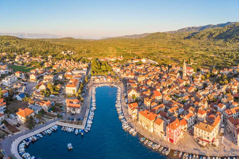 stari-grad-port-hvar-island-dalmatia-secret-adriatic.jpg