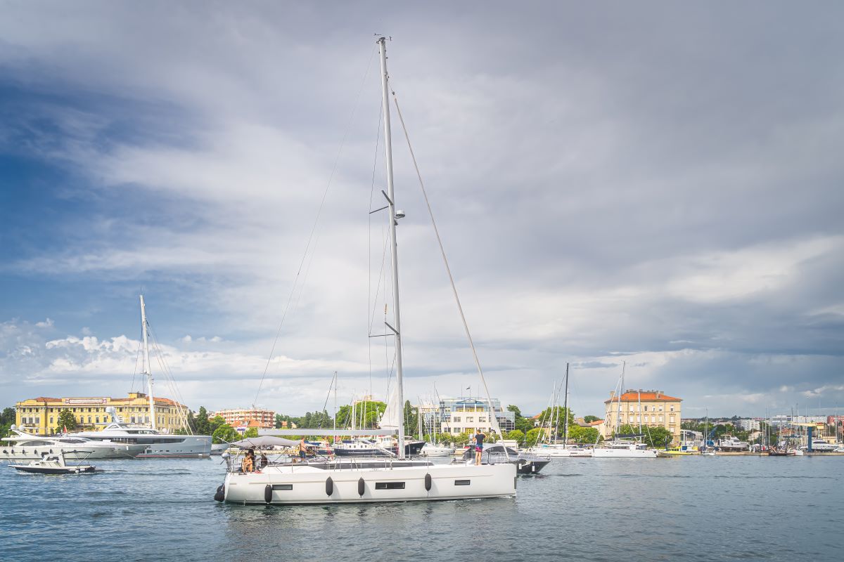 zadar-yacht-charter-sailing-route-south-7-days-croatia.jpg