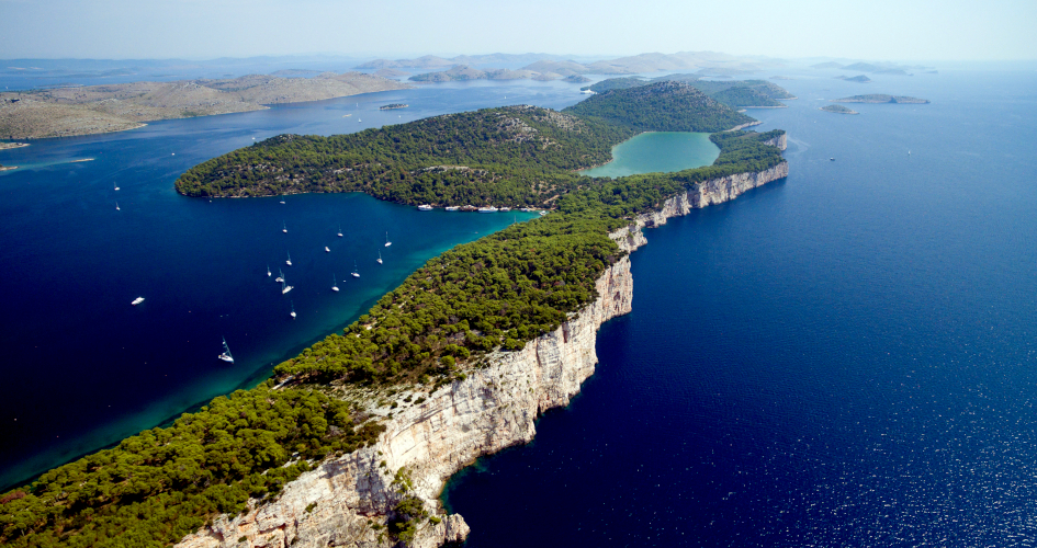 sailing-route-national-parks-in-croatia-secret-adriatic-telascica.jpg