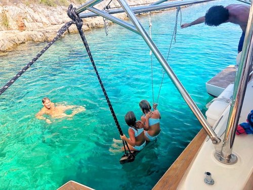 skippered-yacht-charter-secret-adriatic-snorkeling.jpg