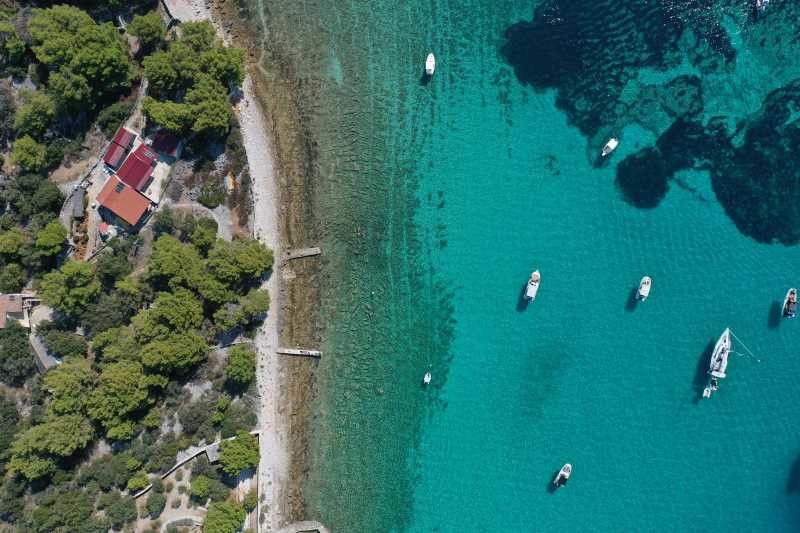 private-boat-trip-to-blue-lagoon-drvenik