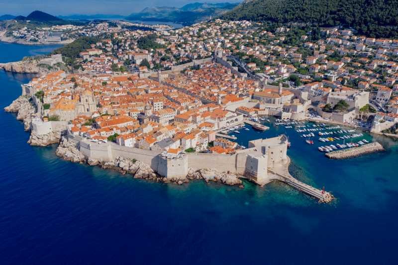 Dubrovnik old town, Panoramic Flight