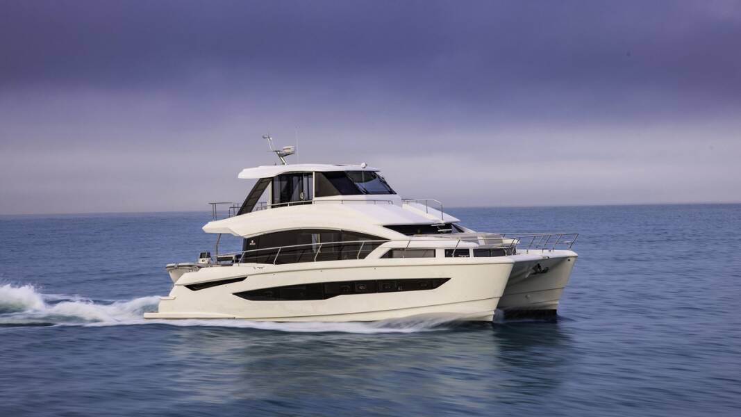 Aquila 54 By My Side