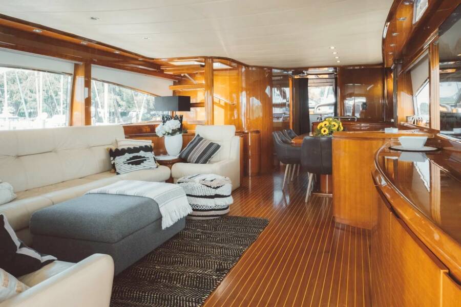 Astondoa 82 GLX Magic Six