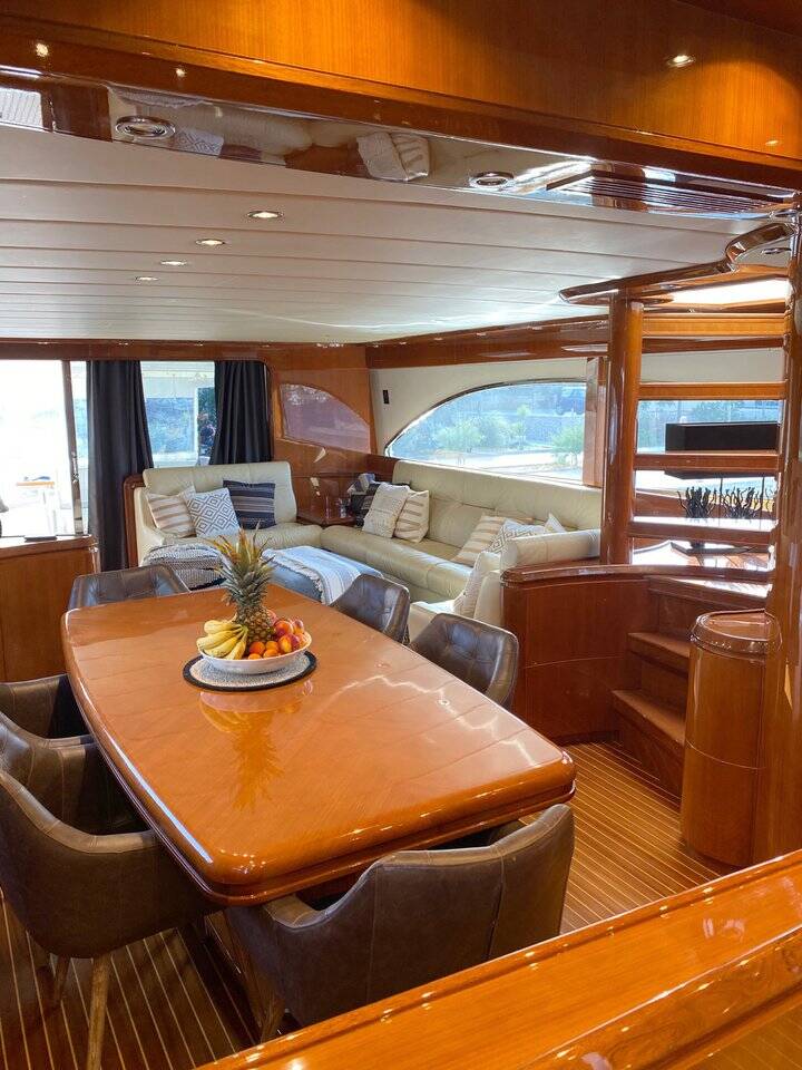 Astondoa 82 GLX Magic Six