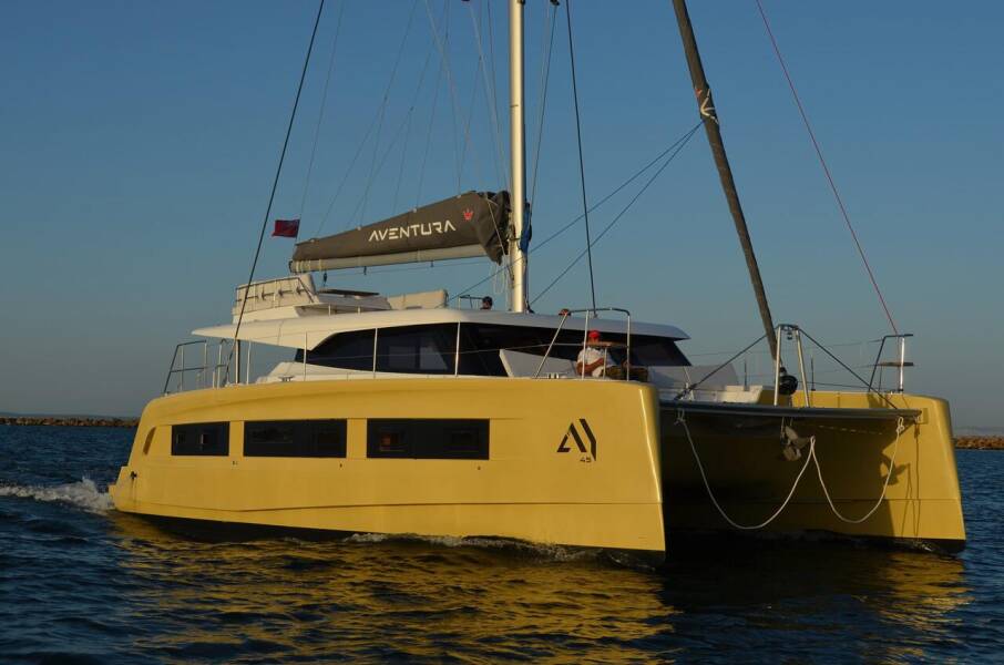 Aventura 45 Art M