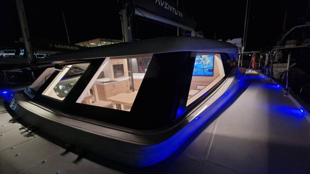 Aventura 45 Art M