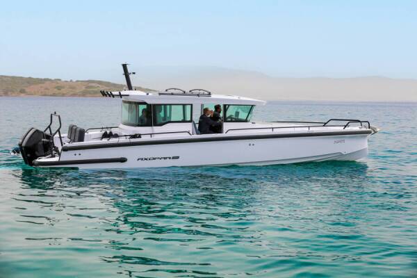 Axopar 37 XC Cross Cabin Popeye