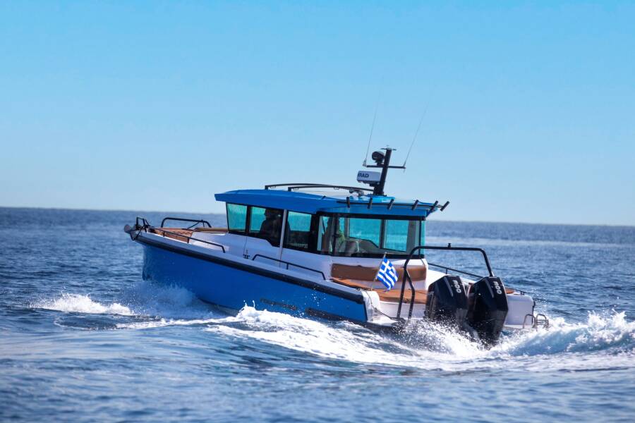 Axopar 37 XC Cross Cabin Kaizen