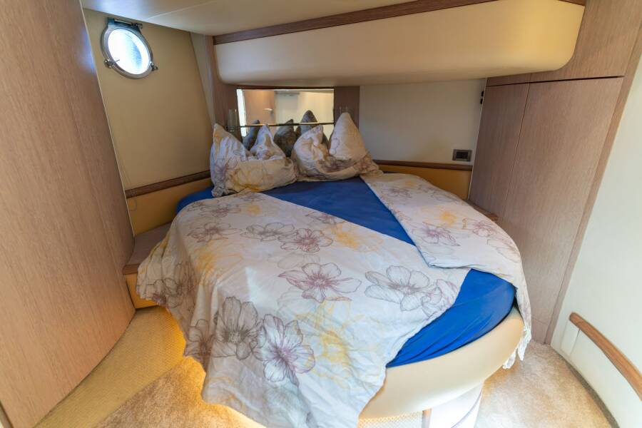 Azimut 50 Lena