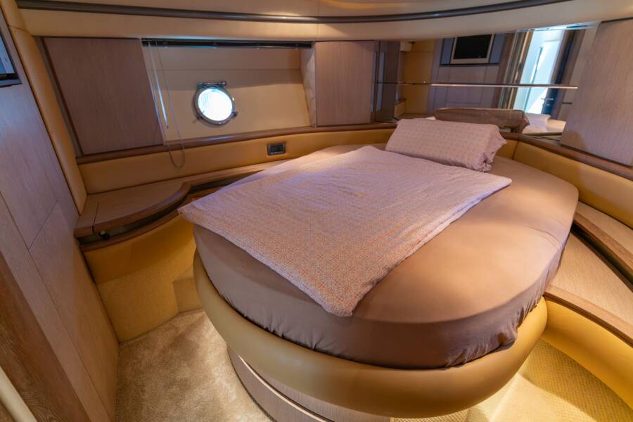 Azimut 50 Lena