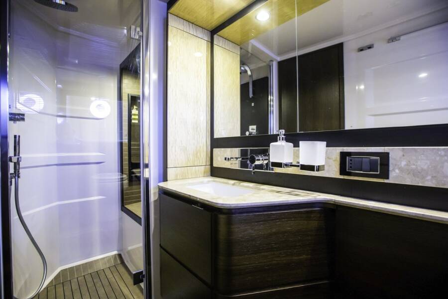 Azimut 66 Tamara II