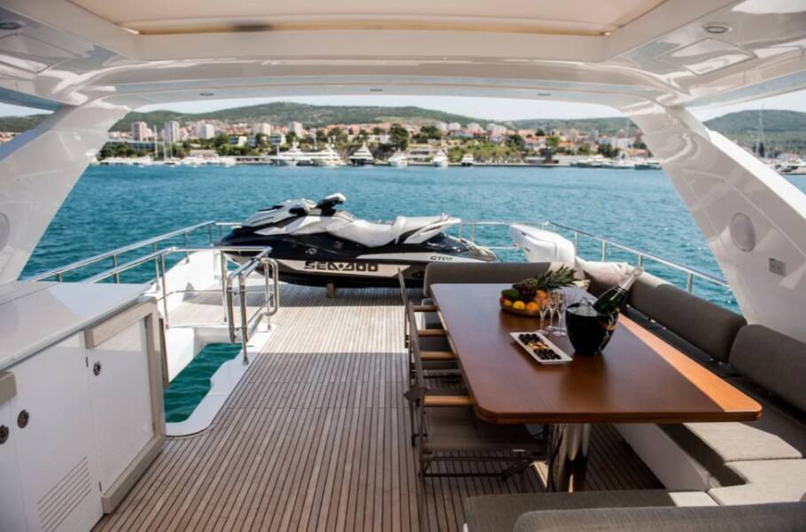 Azimut 72 Alyss