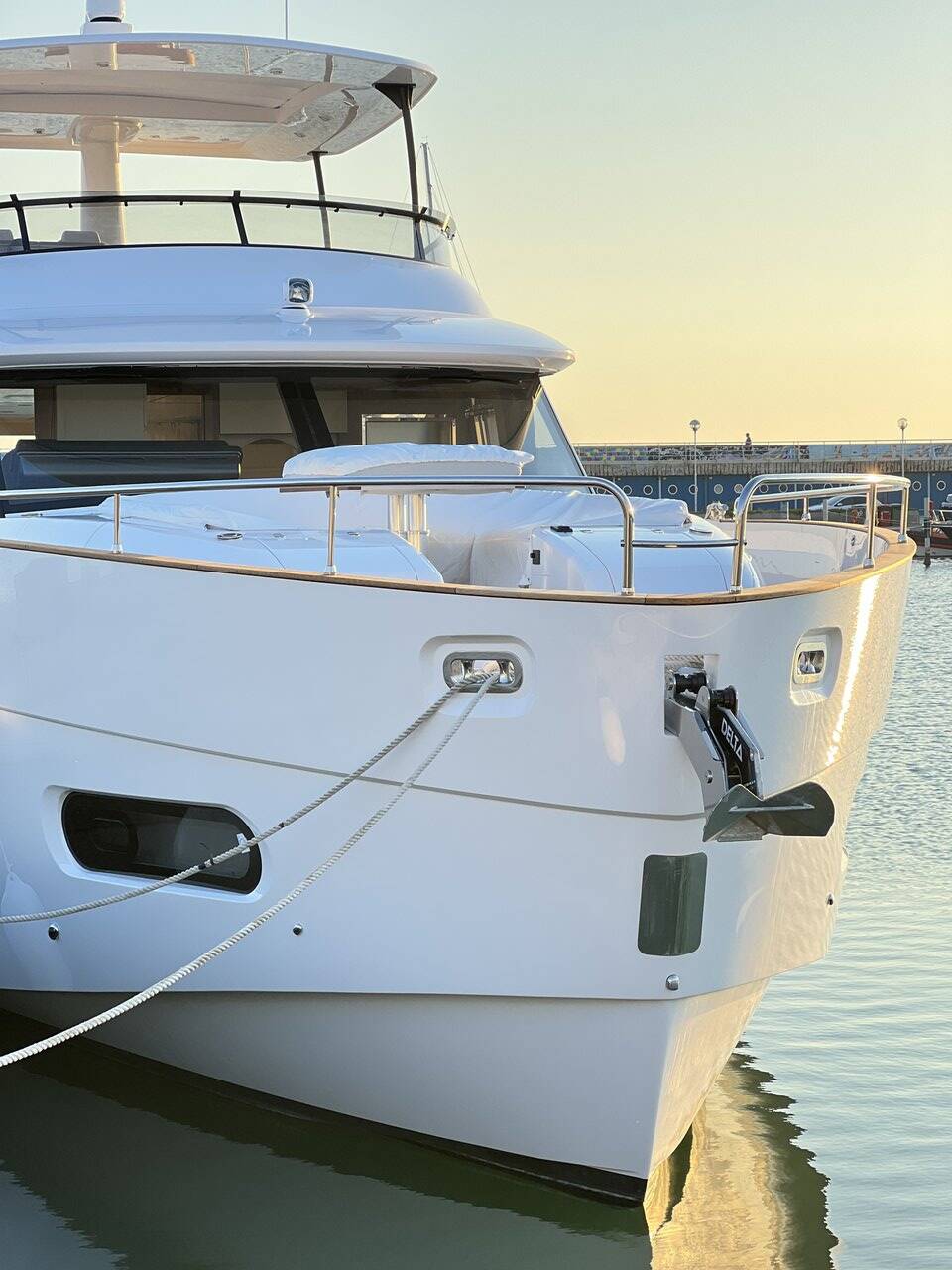 Azimut Magellano 66 Moon light