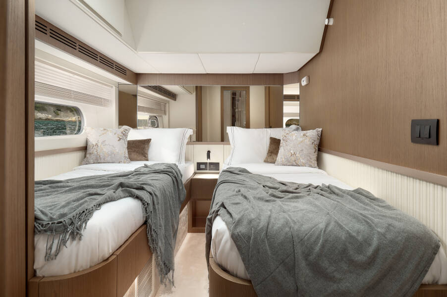 Azimut Magellano 66 Ava 2