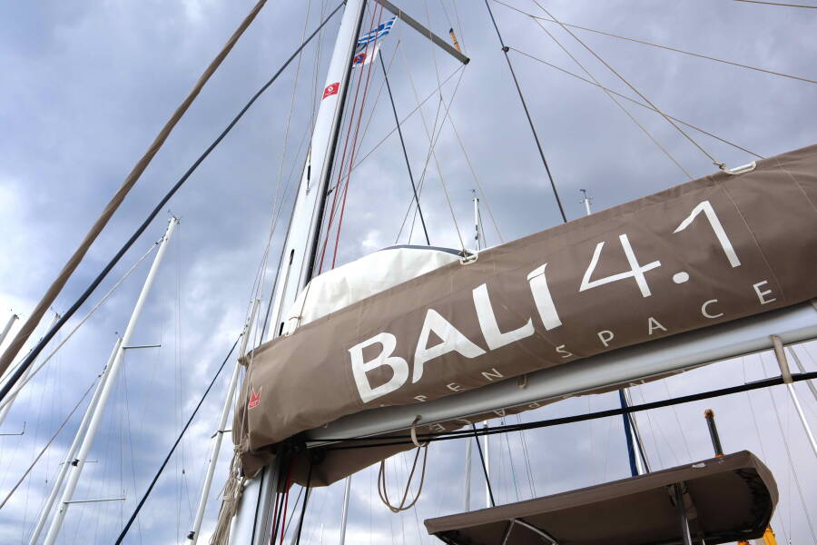 Bali 4.1 ECONOMY