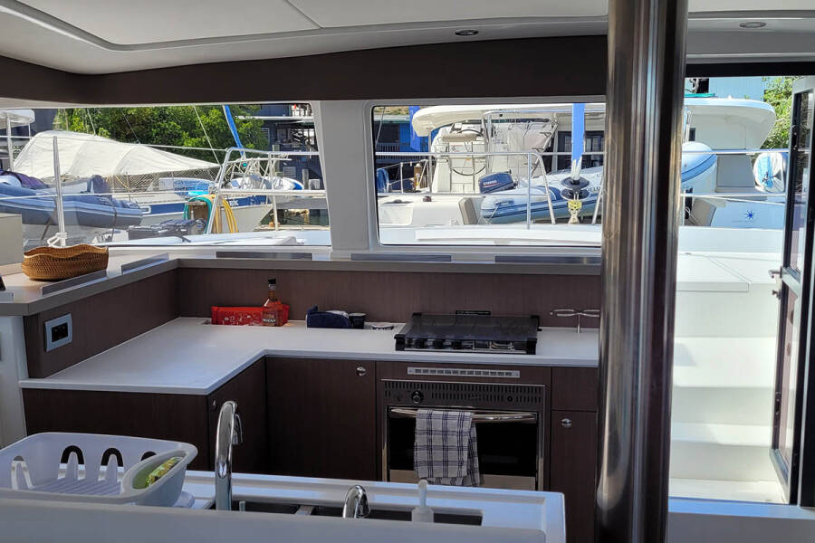 Bali 4.2 Cat Tales_DB