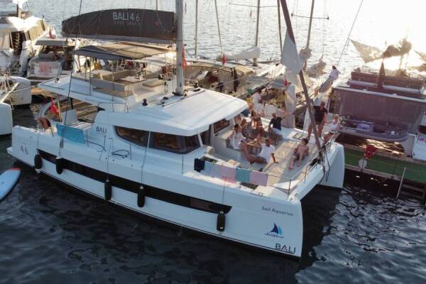 Bali 4.6 Sail Aquarius