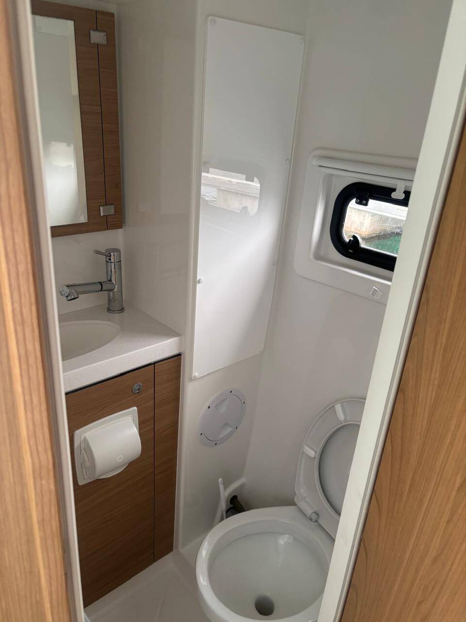 Bali 4.8 Tooth Ferry