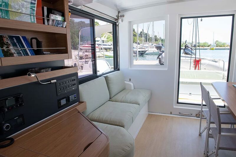 Bali Catsmart Ela Thalasa III