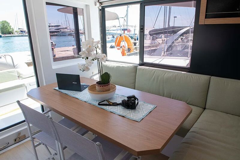 Bali Catsmart Ela Thalasa III