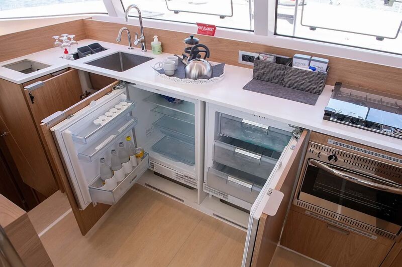 Bali Catsmart Ela Thalasa III