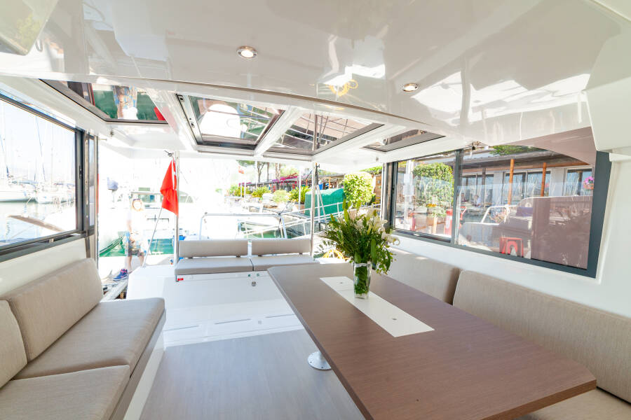 Bali Catspace Sail Solaris