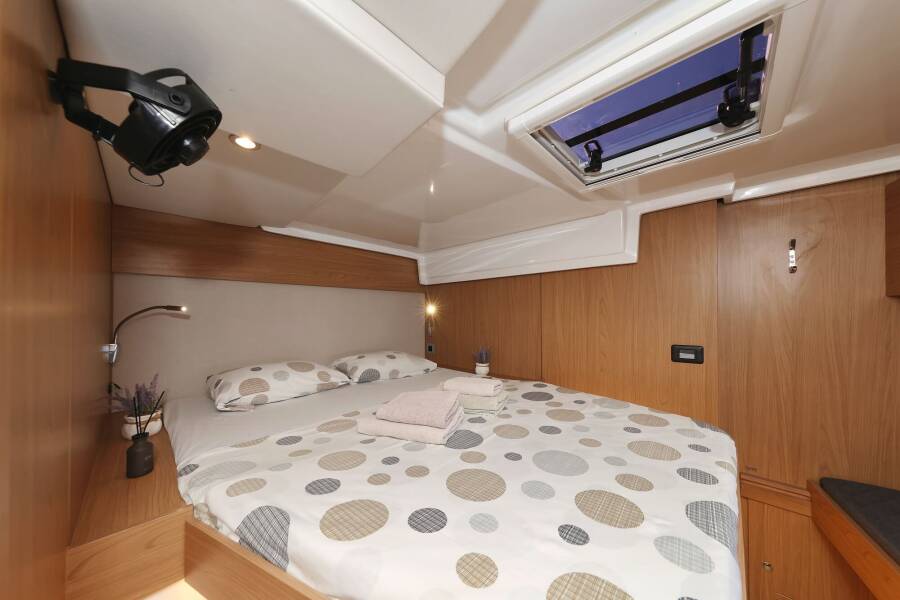 Bali Catspace Rolling Stone