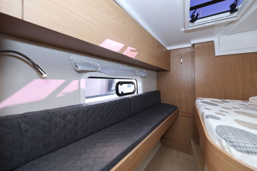 Bali Catspace Sapphire