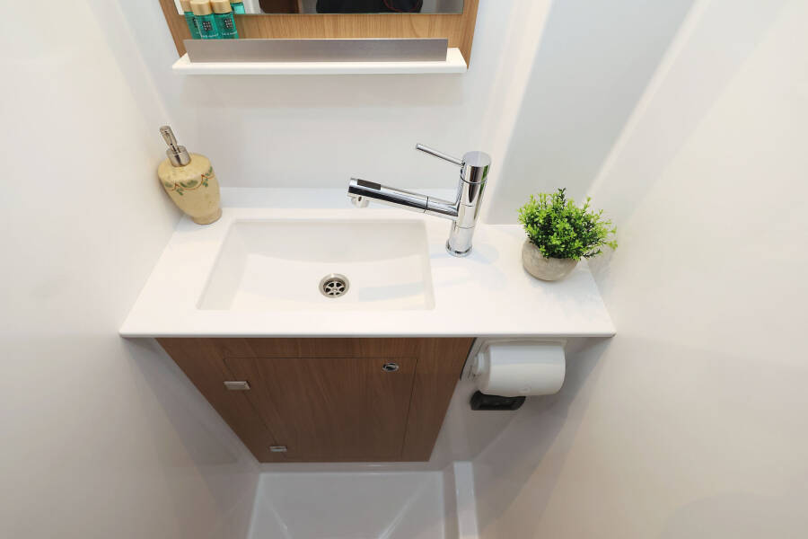 Bali Catspace Sapphire