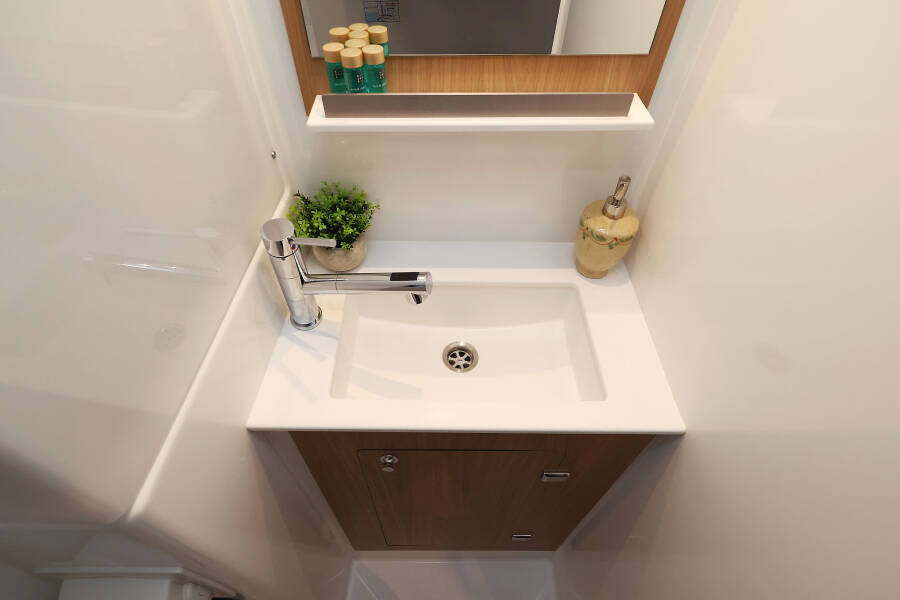 Bali Catspace Sapphire