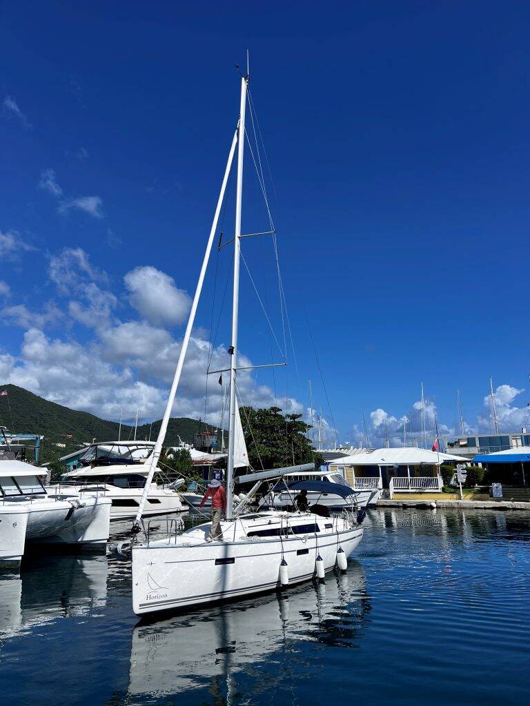Bavaria 37 