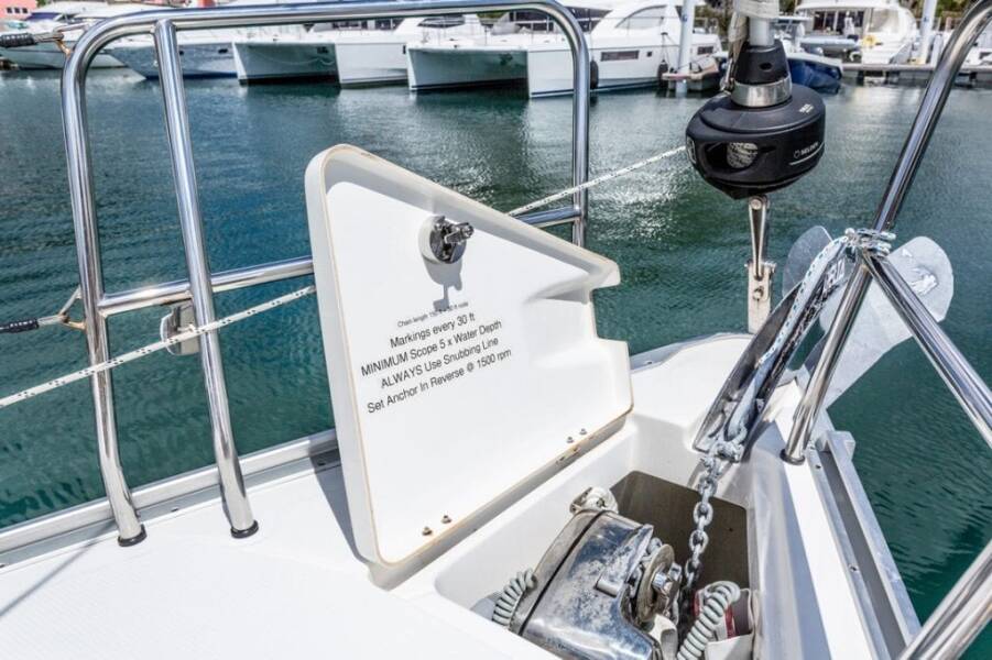 Bavaria 37 