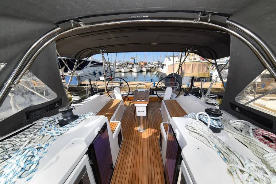 Bavaria C38 Sea Cloud