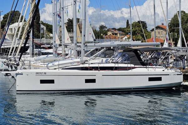 Bavaria C38 Euphoria