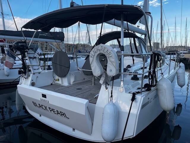 Bavaria C38 Black Pearl