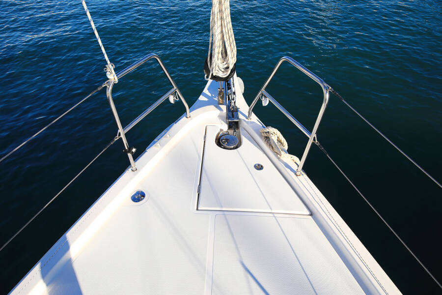 Bavaria C42 Style Lizzy