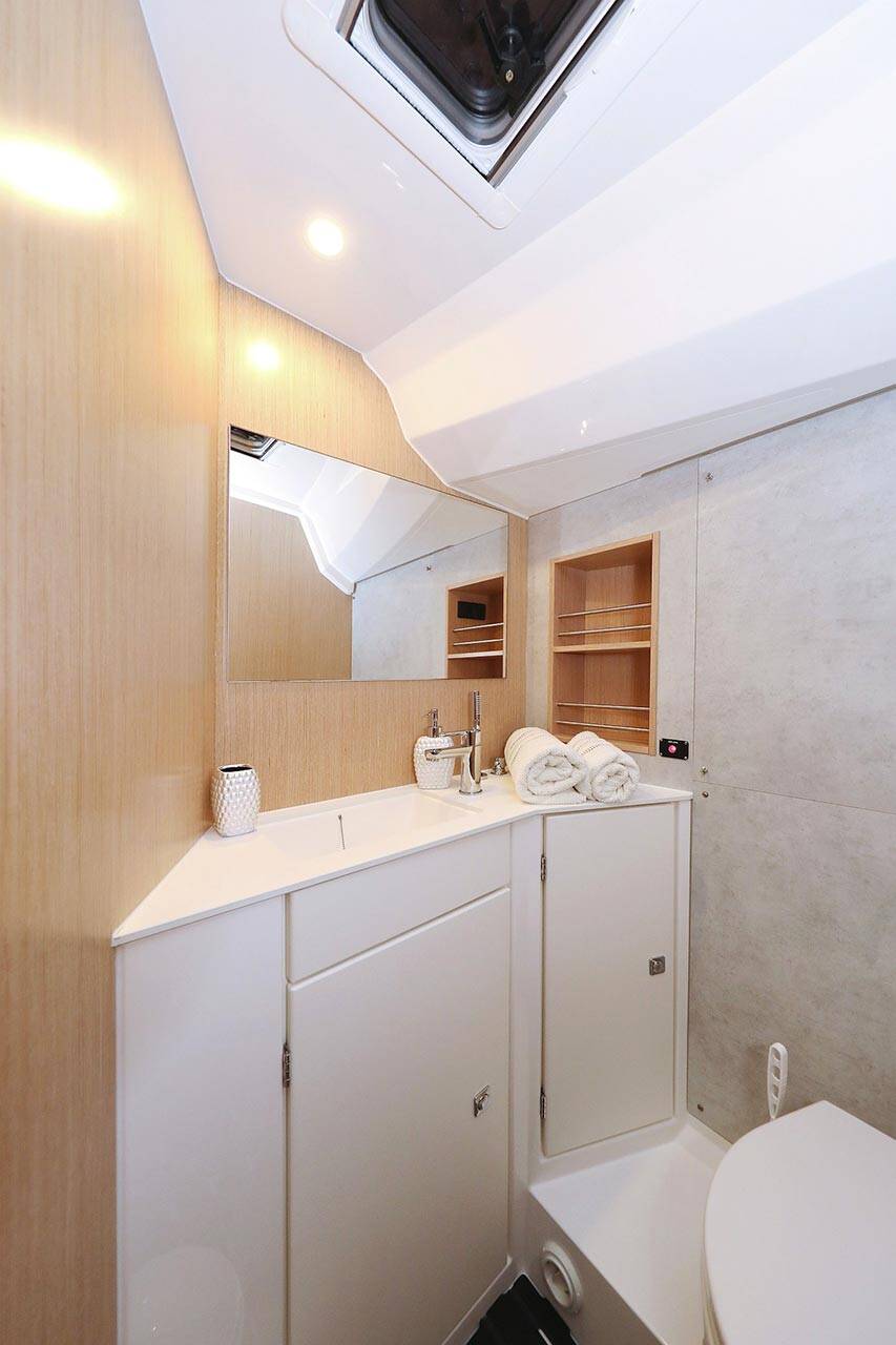 Bavaria C42 First Light