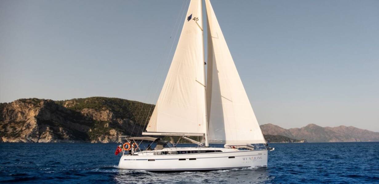 Bavaria C42 Donuha