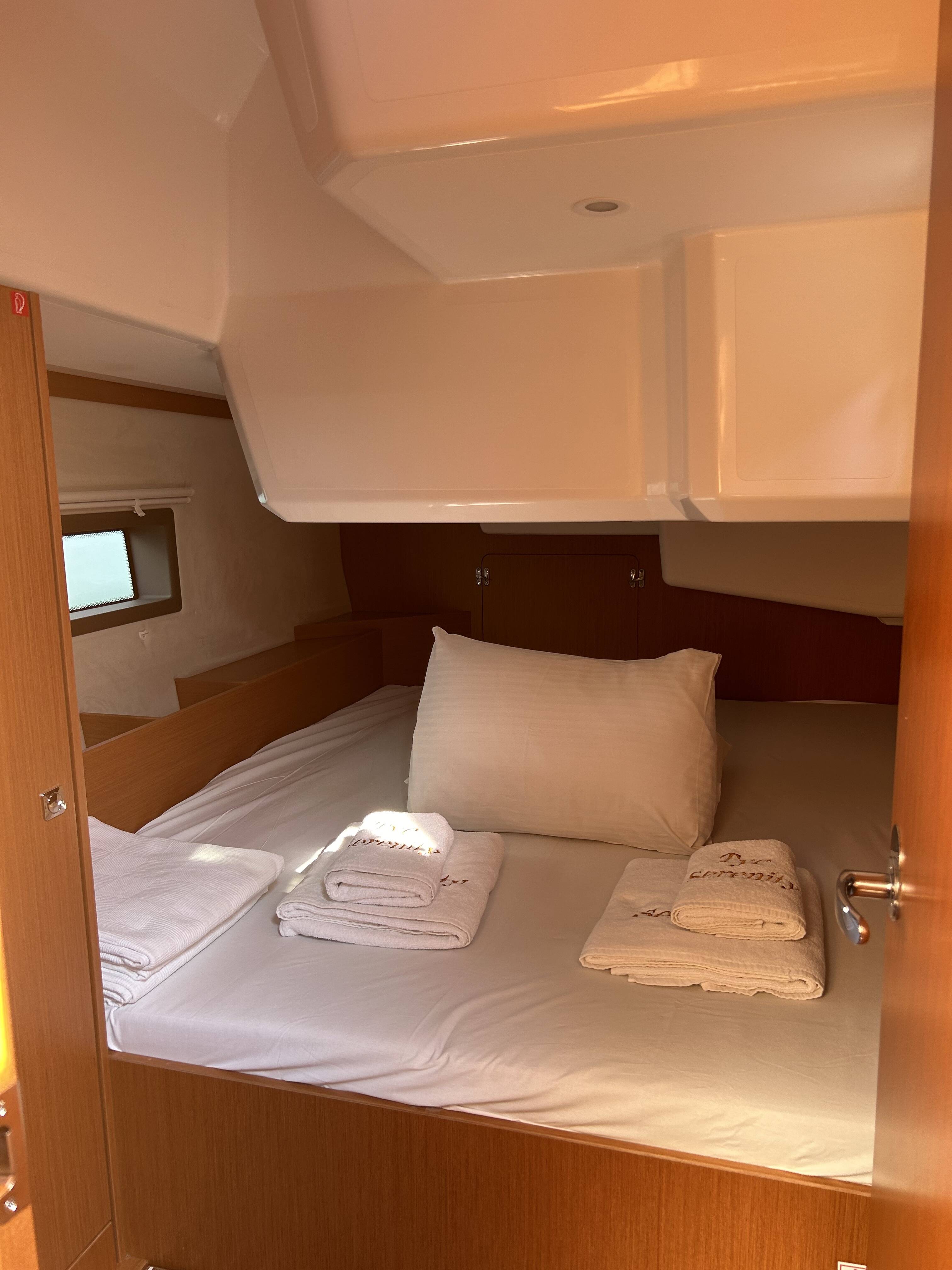 Bavaria C42 Juju