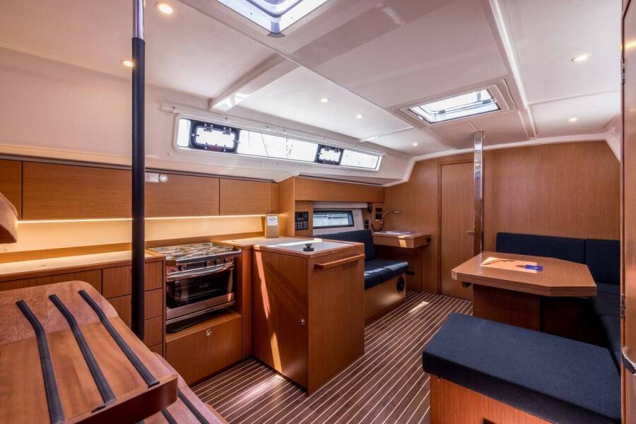 Bavaria C42 Marijana