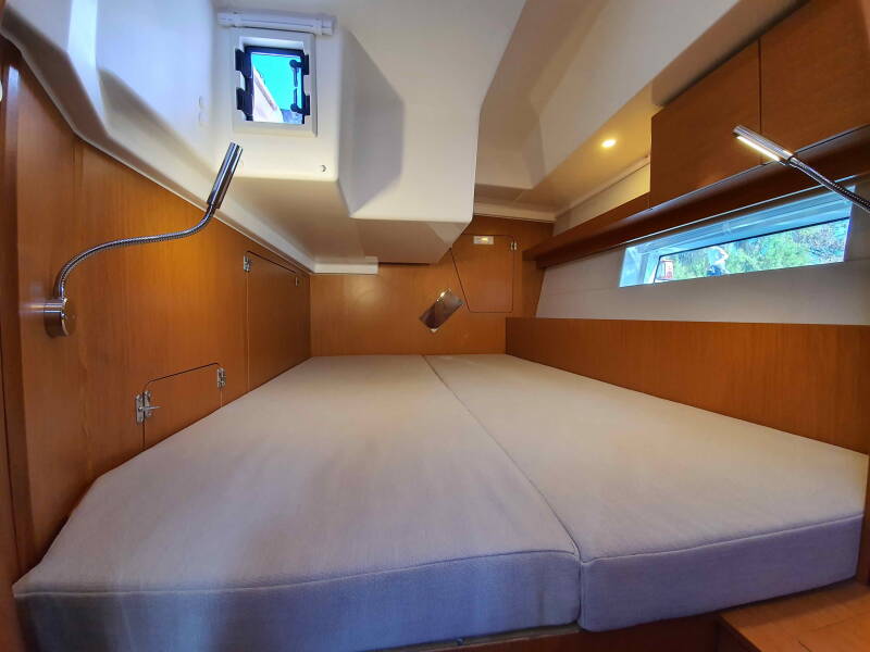 Bavaria C45 Holiday Blue Diamond