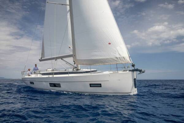 Bavaria C45 ECONOMY