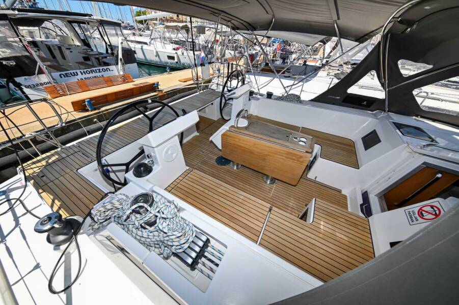 Bavaria C45 Efix