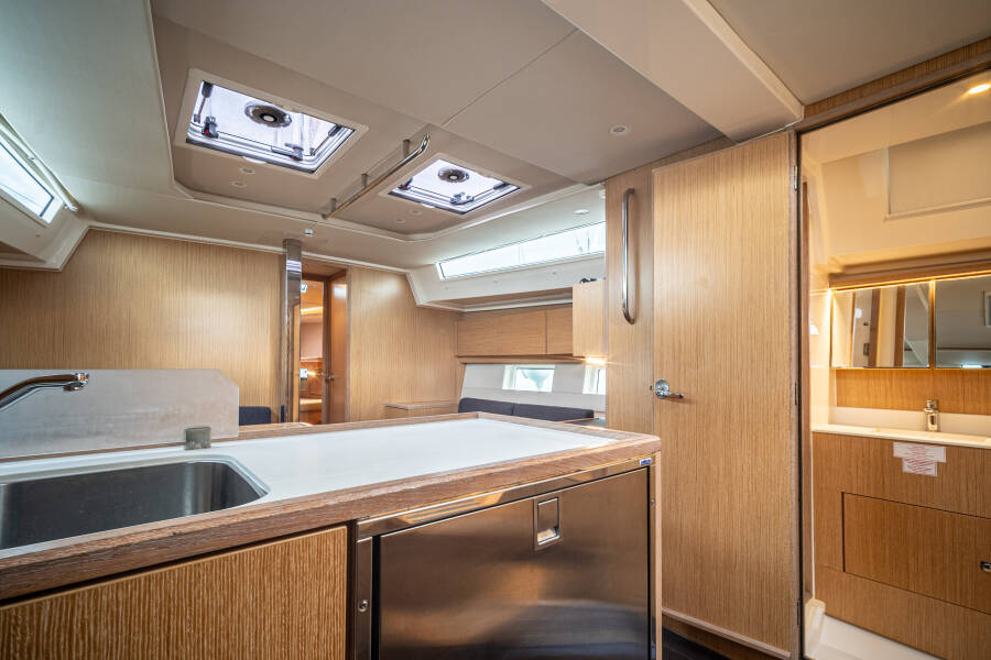 Bavaria C45 Silver III