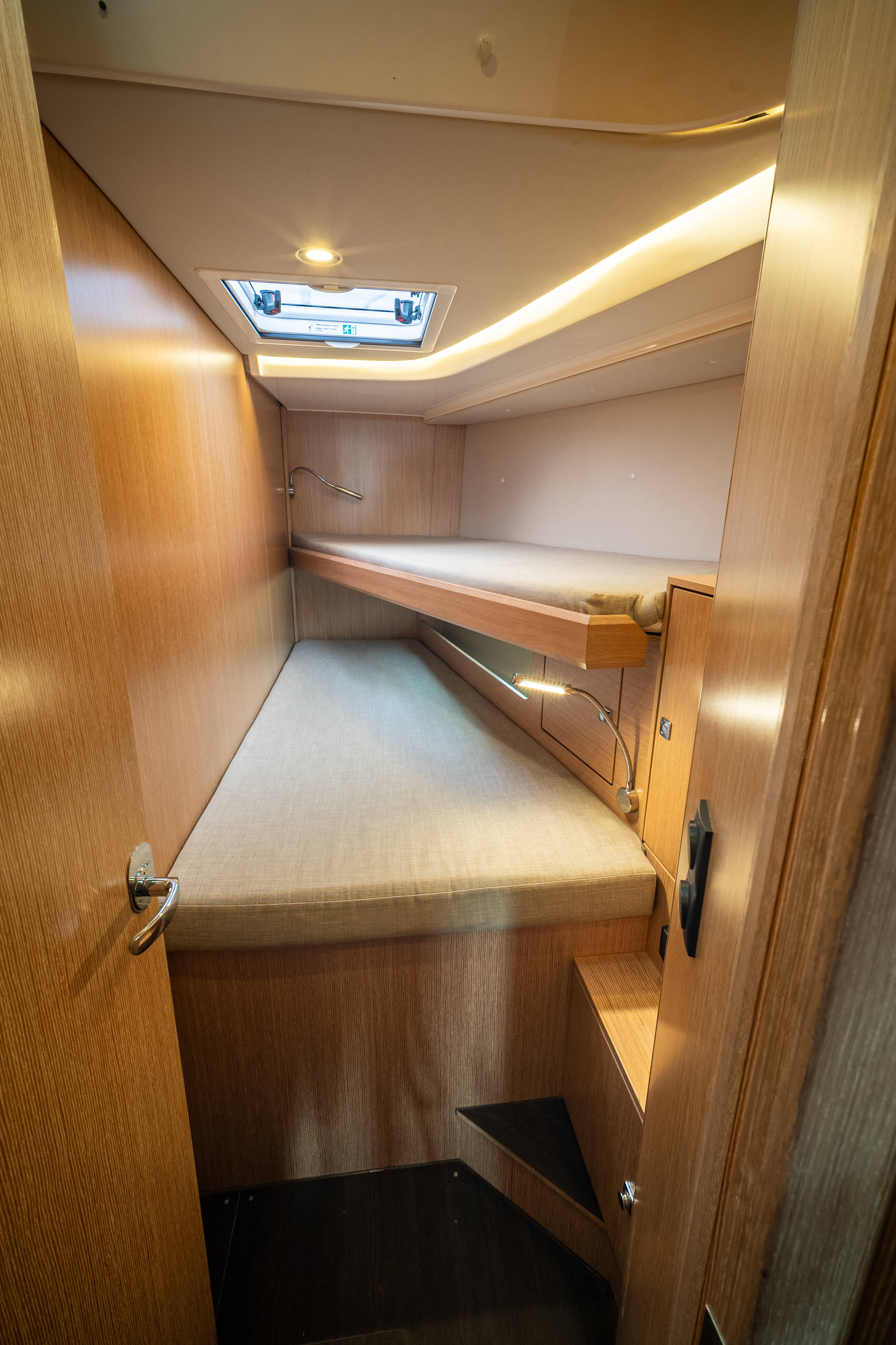 Bavaria C45 Silver III